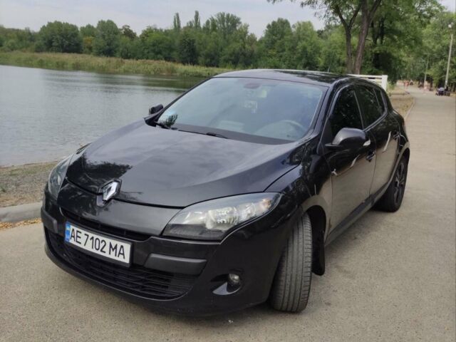 Чорний Рено Меган, об'ємом двигуна 1.6 л та пробігом 200 тис. км за 6300 $, фото 1 на Automoto.ua