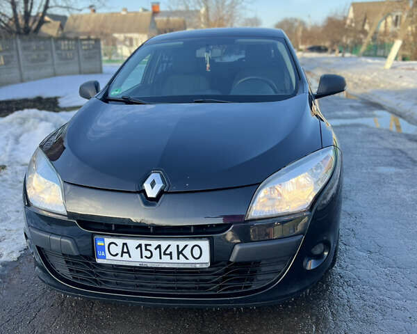 Черный Рено Меган, объемом двигателя 1.6 л и пробегом 222 тыс. км за 6800 $, фото 1 на Automoto.ua