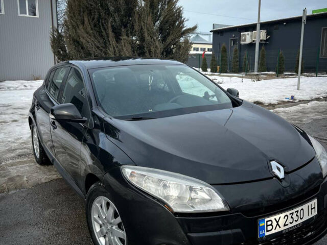 Чорний Рено Меган, об'ємом двигуна 1.6 л та пробігом 236 тис. км за 5600 $, фото 1 на Automoto.ua