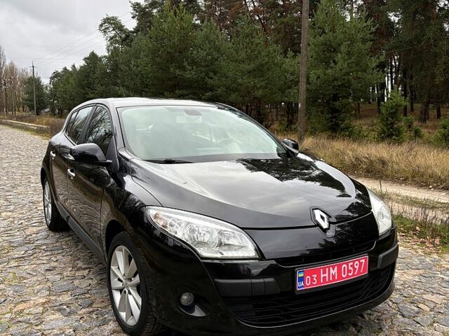 Чорний Рено Меган, об'ємом двигуна 1.6 л та пробігом 212 тис. км за 7500 $, фото 1 на Automoto.ua
