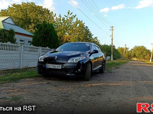 Чорний Рено Меган, об'ємом двигуна 1.5 л та пробігом 302 тис. км за 5500 $, фото 1 на Automoto.ua