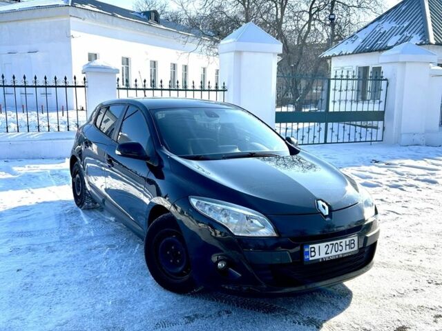 Черный Рено Меган, объемом двигателя 1.5 л и пробегом 300 тыс. км за 6350 $, фото 1 на Automoto.ua
