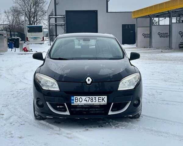 Чорний Рено Меган, об'ємом двигуна 1.46 л та пробігом 330 тис. км за 5200 $, фото 1 на Automoto.ua