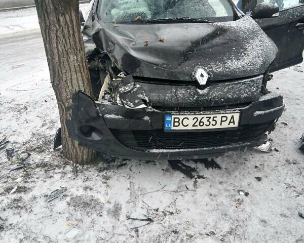 Черный Рено Меган, объемом двигателя 1.6 л и пробегом 177 тыс. км за 2300 $, фото 1 на Automoto.ua