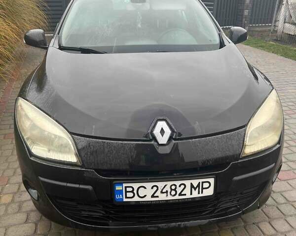 Чорний Рено Меган, об'ємом двигуна 1.46 л та пробігом 319 тис. км за 5000 $, фото 1 на Automoto.ua
