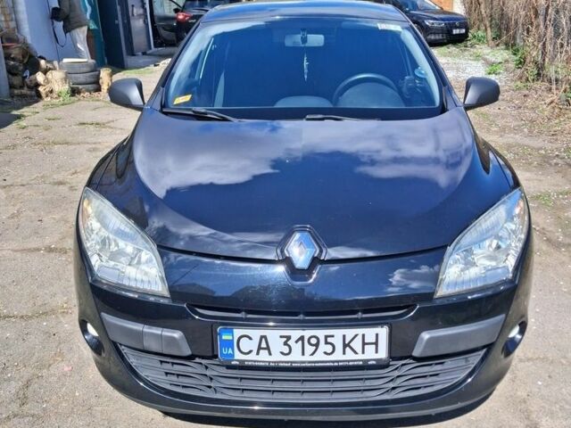 Чорний Рено Меган, об'ємом двигуна 1.6 л та пробігом 280 тис. км за 6200 $, фото 1 на Automoto.ua