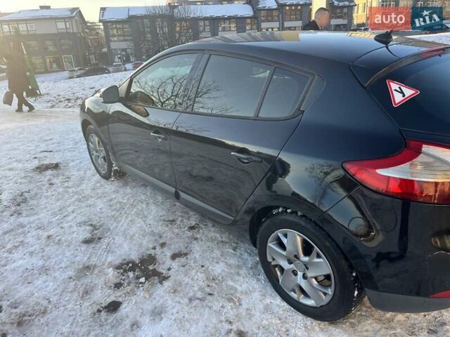 Чорний Рено Меган, об'ємом двигуна 1.5 л та пробігом 281 тис. км за 5500 $, фото 1 на Automoto.ua