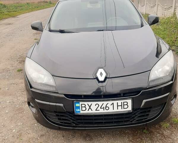 Черный Рено Меган, объемом двигателя 1.5 л и пробегом 221 тыс. км за 6200 $, фото 1 на Automoto.ua