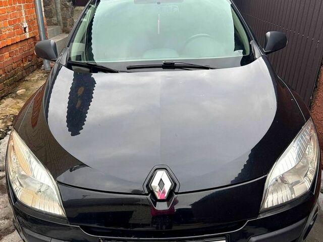 Черный Рено Меган, объемом двигателя 1.6 л и пробегом 264 тыс. км за 5900 $, фото 1 на Automoto.ua