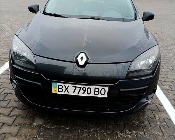 Чорний Рено Меган, об'ємом двигуна 1.46 л та пробігом 333 тис. км за 6600 $, фото 1 на Automoto.ua