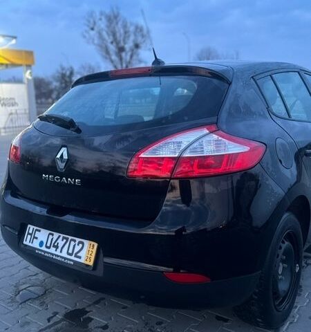 Черный Рено Меган, объемом двигателя 1.6 л и пробегом 190 тыс. км за 4350 $, фото 1 на Automoto.ua