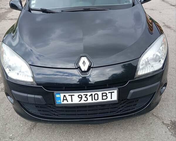 Черный Рено Меган, объемом двигателя 1.5 л и пробегом 218 тыс. км за 6300 $, фото 1 на Automoto.ua