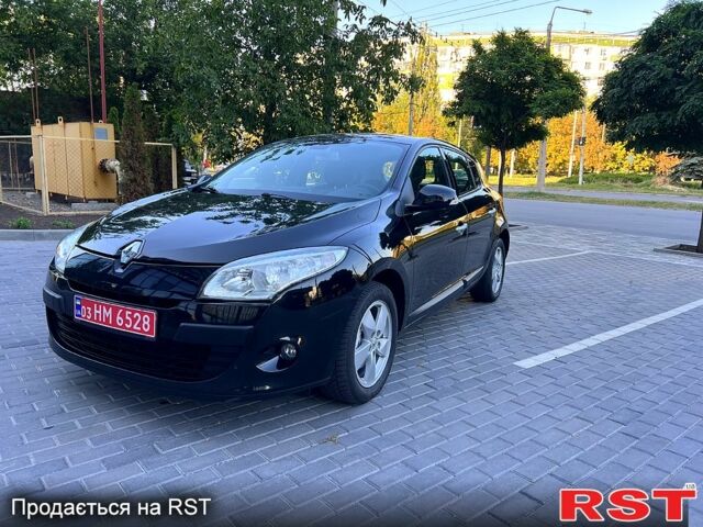 Черный Рено Меган, объемом двигателя 1.6 л и пробегом 182 тыс. км за 7200 $, фото 1 на Automoto.ua