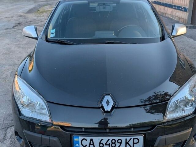 Чорний Рено Меган, об'ємом двигуна 1.6 л та пробігом 193 тис. км за 6500 $, фото 1 на Automoto.ua