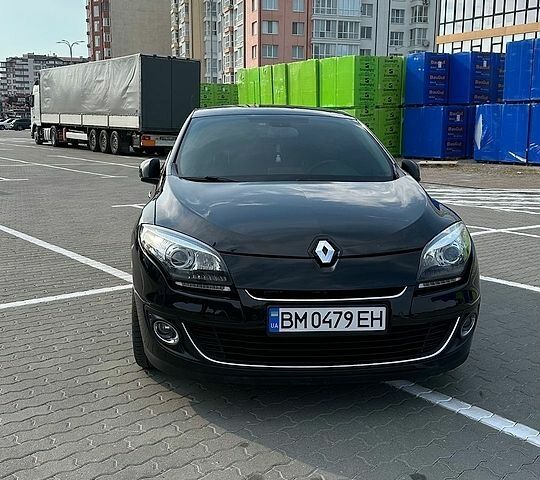 Черный Рено Меган, объемом двигателя 1.46 л и пробегом 172 тыс. км за 8700 $, фото 1 на Automoto.ua