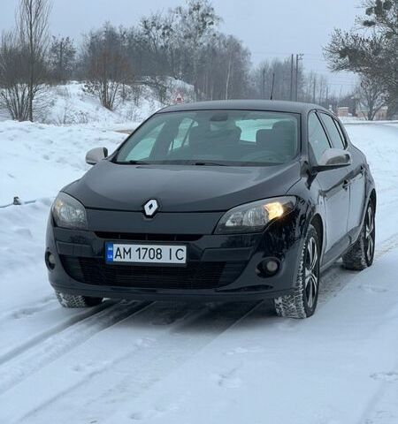 Черный Рено Меган, объемом двигателя 1.5 л и пробегом 235 тыс. км за 6700 $, фото 1 на Automoto.ua