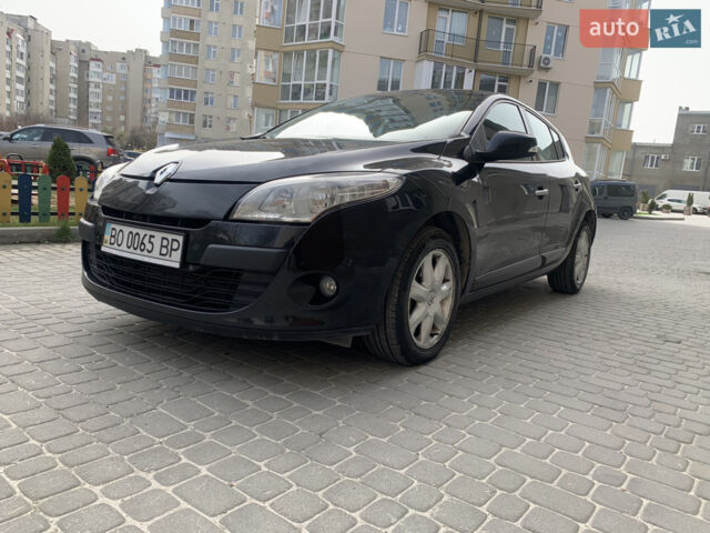 Чорний Рено Меган, об'ємом двигуна 1.9 л та пробігом 223 тис. км за 6999 $, фото 1 на Automoto.ua
