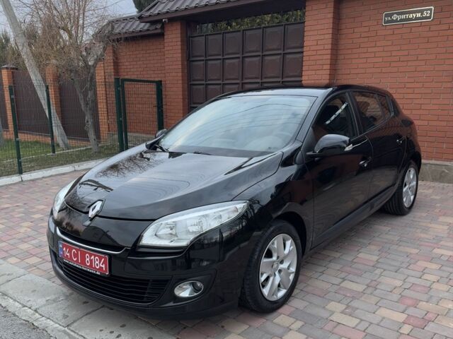 Чорний Рено Меган, об'ємом двигуна 1.6 л та пробігом 211 тис. км за 7700 $, фото 1 на Automoto.ua