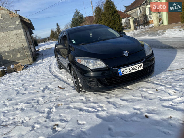 Чорний Рено Меган, об'ємом двигуна 1.46 л та пробігом 277 тис. км за 6650 $, фото 1 на Automoto.ua
