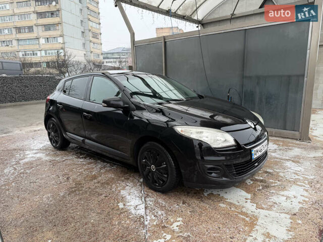 Чорний Рено Меган, об'ємом двигуна 1.46 л та пробігом 216 тис. км за 6500 $, фото 1 на Automoto.ua