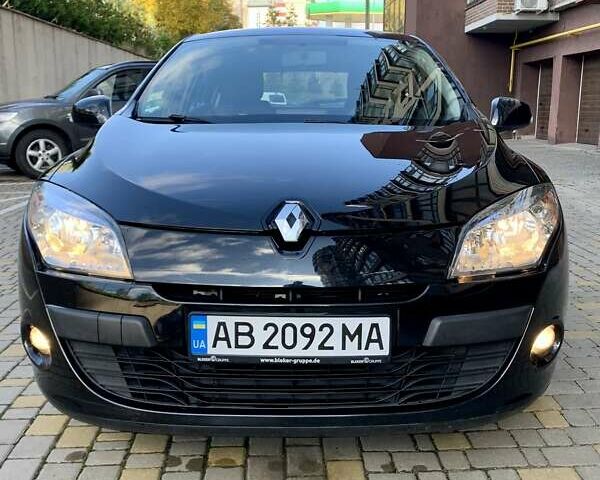 Чорний Рено Меган, об'ємом двигуна 1.6 л та пробігом 177 тис. км за 8300 $, фото 1 на Automoto.ua