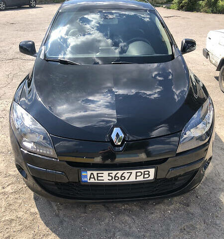 Чорний Рено Меган, об'ємом двигуна 1.5 л та пробігом 213 тис. км за 7000 $, фото 1 на Automoto.ua