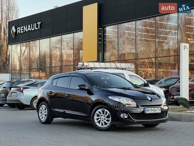 Черный Рено Меган, объемом двигателя 1.46 л и пробегом 250 тыс. км за 7699 $, фото 1 на Automoto.ua