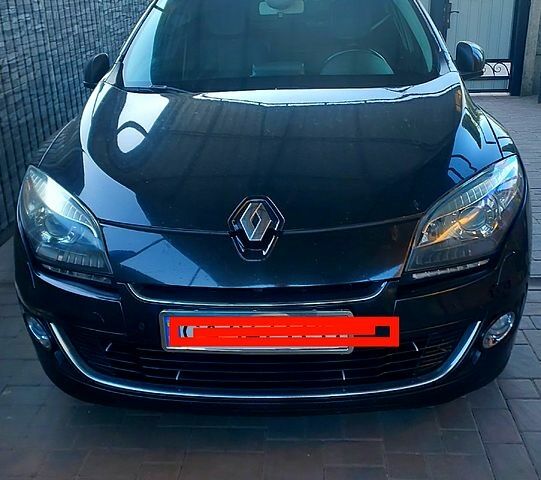 Чорний Рено Меган, об'ємом двигуна 1.5 л та пробігом 285 тис. км за 9200 $, фото 1 на Automoto.ua