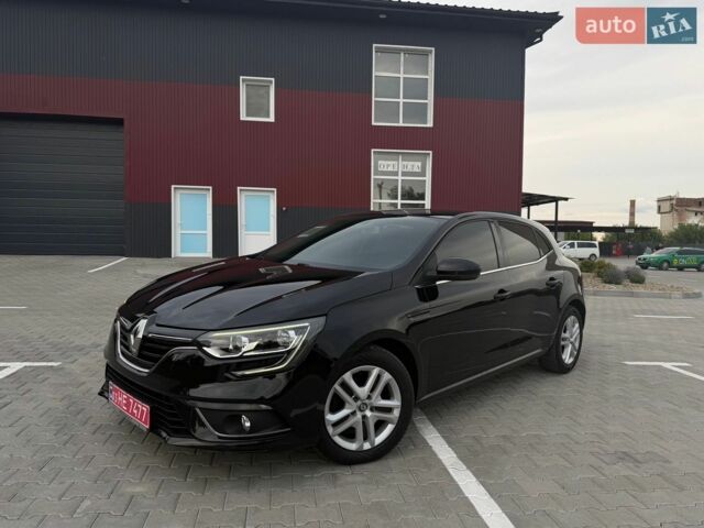 Черный Рено Меган, объемом двигателя 1.5 л и пробегом 241 тыс. км за 11650 $, фото 1 на Automoto.ua