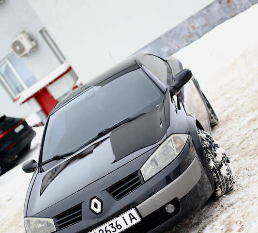 Черный Рено Меган, объемом двигателя 2 л и пробегом 218 тыс. км за 5150 $, фото 1 на Automoto.ua