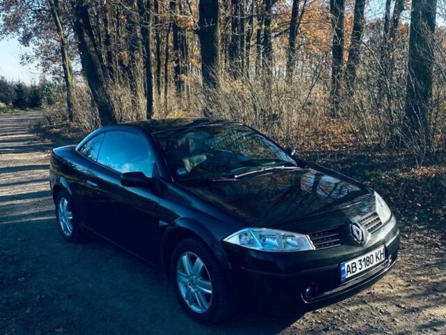 Черный Рено Меган, объемом двигателя 1.6 л и пробегом 197 тыс. км за 4800 $, фото 1 на Automoto.ua