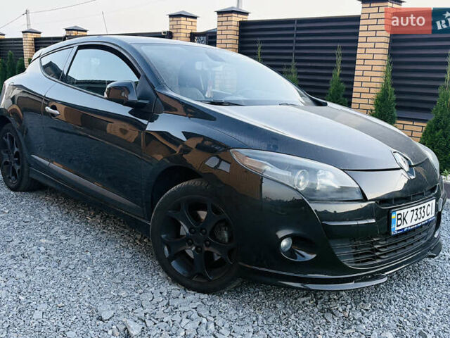 Чорний Рено Меган, об'ємом двигуна 2 л та пробігом 146 тис. км за 6799 $, фото 1 на Automoto.ua