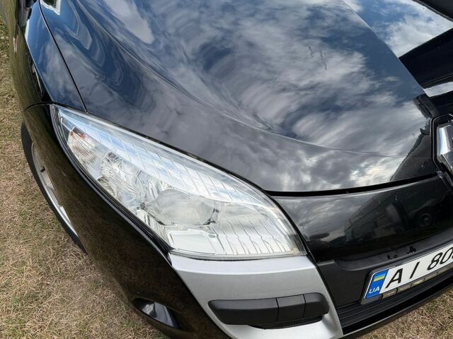 Чорний Рено Меган, об'ємом двигуна 2 л та пробігом 178 тис. км за 7800 $, фото 1 на Automoto.ua