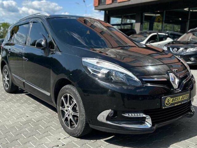 Чорний Рено Меган, об'ємом двигуна 1.6 л та пробігом 225 тис. км за 10500 $, фото 1 на Automoto.ua