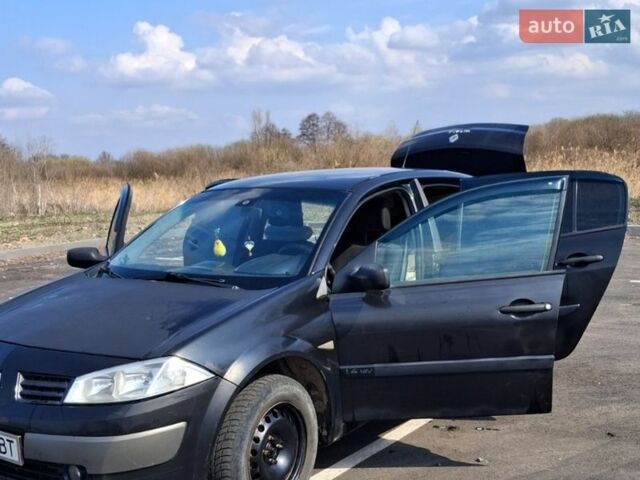 Черный Рено Меган, объемом двигателя 1.4 л и пробегом 427 тыс. км за 2700 $, фото 1 на Automoto.ua