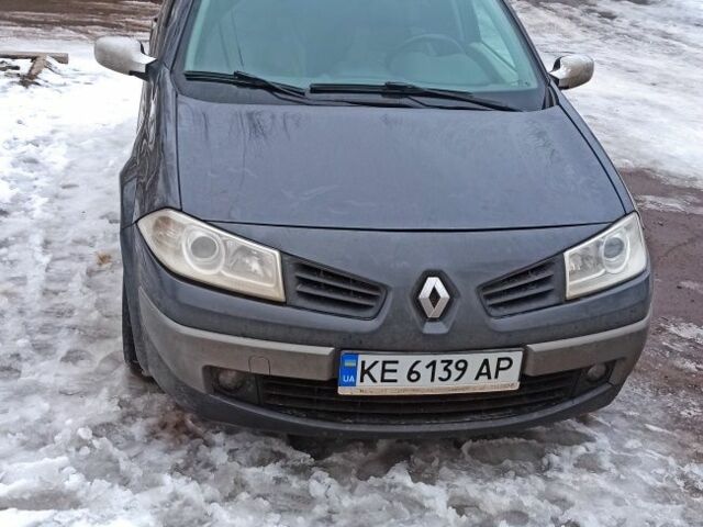 Черный Рено Меган, объемом двигателя 1.6 л и пробегом 280 тыс. км за 5450 $, фото 1 на Automoto.ua