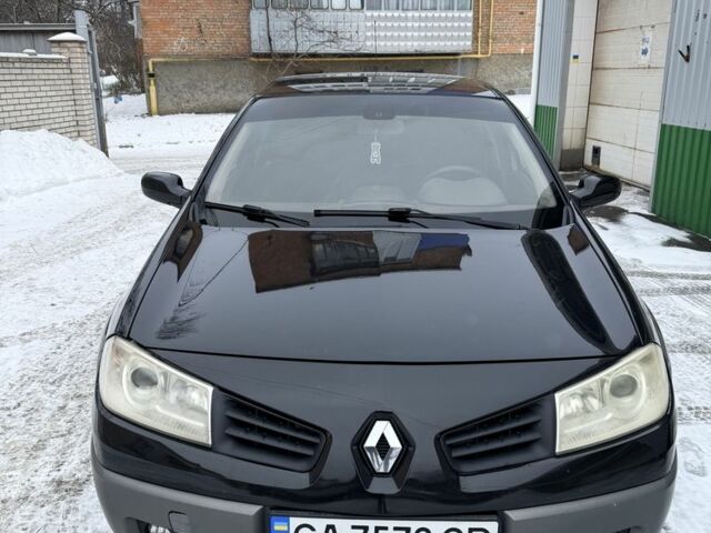Черный Рено Меган, объемом двигателя 1.4 л и пробегом 256 тыс. км за 4300 $, фото 1 на Automoto.ua