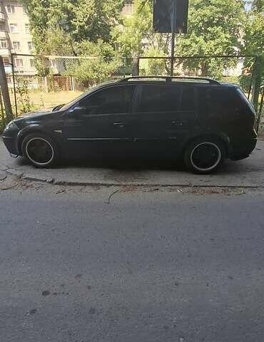 Черный Рено Меган, объемом двигателя 1.46 л и пробегом 370 тыс. км за 4500 $, фото 1 на Automoto.ua