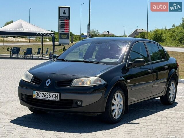 Черный Рено Меган, объемом двигателя 1.6 л и пробегом 240 тыс. км за 3450 $, фото 1 на Automoto.ua