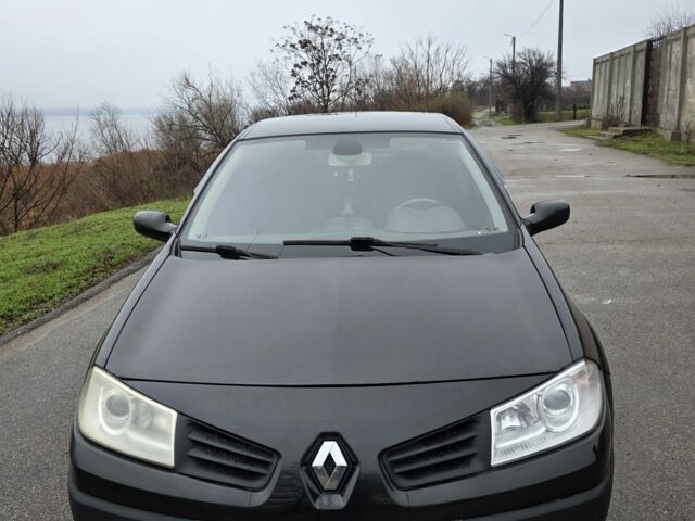 Чорний Рено Меган, об'ємом двигуна 1.6 л та пробігом 192 тис. км за 6000 $, фото 1 на Automoto.ua
