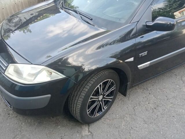 Черный Рено Меган, объемом двигателя 1.5 л и пробегом 2 тыс. км за 5600 $, фото 1 на Automoto.ua