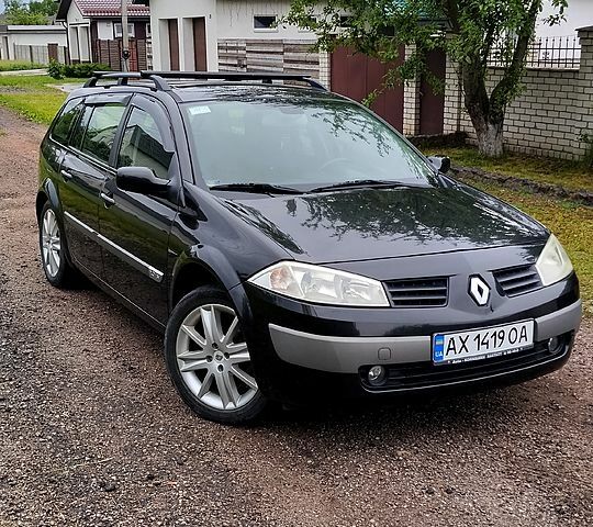 Черный Рено Меган, объемом двигателя 2 л и пробегом 207 тыс. км за 5500 $, фото 1 на Automoto.ua