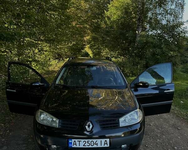 Черный Рено Меган, объемом двигателя 1.6 л и пробегом 250 тыс. км за 3900 $, фото 1 на Automoto.ua