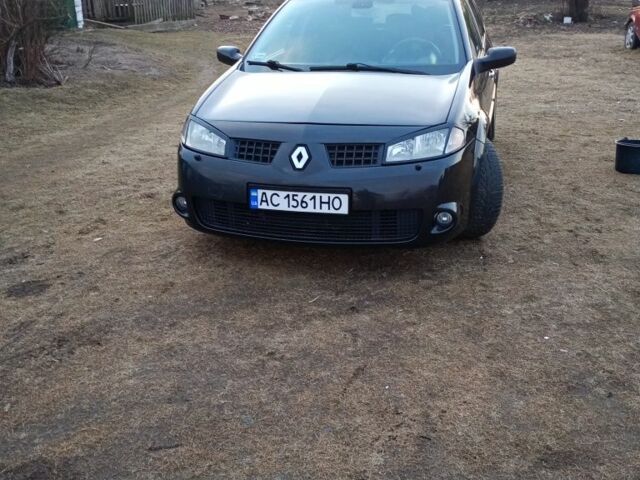Черный Рено Меган, объемом двигателя 1.6 л и пробегом 273 тыс. км за 3797 $, фото 1 на Automoto.ua
