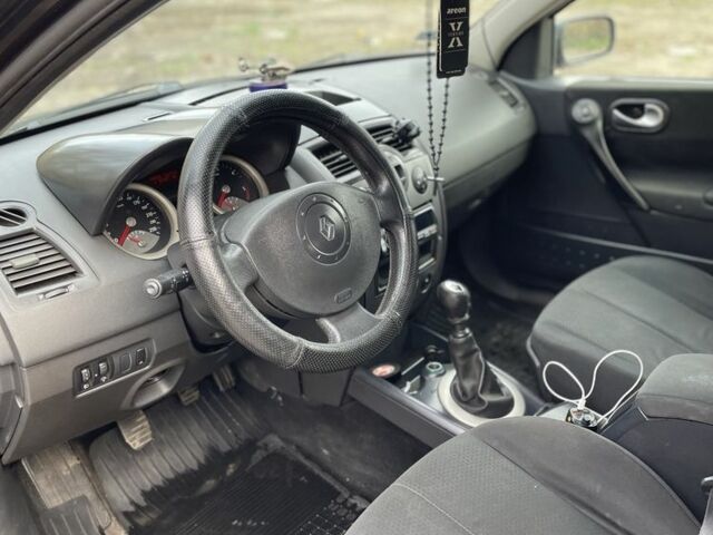 Рено Меган 2005 в Сумах на Automoto.ua Черный Рено Меган, объемом двигателя 1.9 л и пробегом 280 тыс. км за 3200 $, фото 1 на Automoto.ua