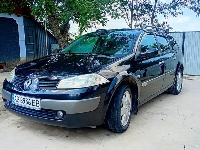 Черный Рено Меган, объемом двигателя 1.6 л и пробегом 274 тыс. км за 5000 $, фото 1 на Automoto.ua