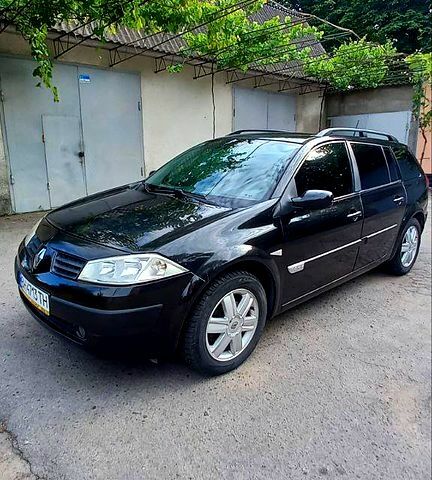 Чорний Рено Меган, об'ємом двигуна 1.6 л та пробігом 200 тис. км за 5200 $, фото 1 на Automoto.ua