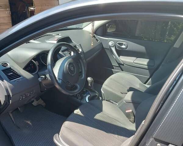 Черный Рено Меган, объемом двигателя 1.6 л и пробегом 226 тыс. км за 5450 $, фото 1 на Automoto.ua