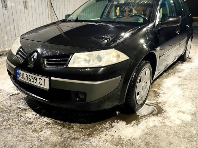 Черный Рено Меган, объемом двигателя 1.6 л и пробегом 35400 тыс. км за 4300 $, фото 1 на Automoto.ua