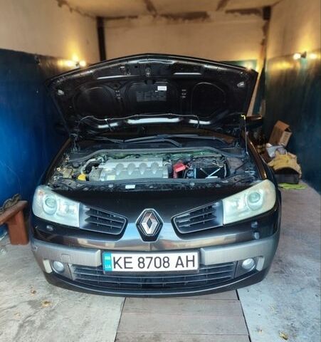 Чорний Рено Меган, об'ємом двигуна 1.6 л та пробігом 224 тис. км за 6000 $, фото 1 на Automoto.ua